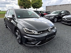 VW Golf R 4Motion// Pano// Kamera// Shzg.// D.C// Navi Pro