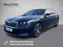 Bild des Angebotes BMW 540 d xDrive M Sportpaket HUD StandHZG AHK Pano Navi D