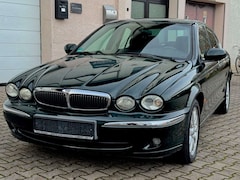 Bild des Angebotes Jaguar X-Type 2.5 V6 ALLRADANTRIEB TÜV / SERVICE NEU