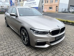 Bild des Angebotes BMW M550 d Touring xDrive *Pano*LED*HUD*H&K*ACC*