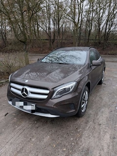 Bild des Angebotes Mercedes-Benz GLA 200 GLA Diesel 7G *Standheizung*Leder*Memory Fahrersitz