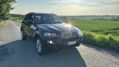 Bild des Angebotes BMW X5 xDrive35d M Paket ab Werk M57