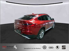Bild des Angebotes BMW X4 xDrive20d M xLine Live-Cockpit AHK*HUD*StandHz*LED
