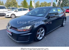 VW Golf VII Lim. GTI BMT 302ps Xenon
