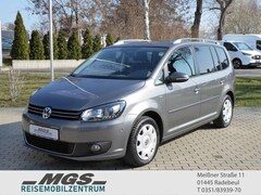 Bild des Angebotes VW Touran 2.0 TDI 'Life' #7SITZE #AHK #NAV #PANO #XENO