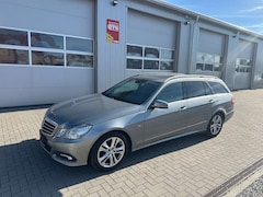 Bild des Angebotes Mercedes-Benz E 350 E 350 CDI BlueEfficiency (212.225)