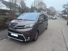 Bild des Angebotes Toyota Proace Proace D-4D 2,0-l-D-4D L1 (8-Si.) Verso Family Comfort