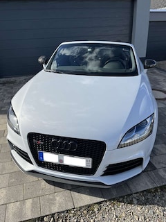 Bild des Angebotes Audi TT RS Audi TT RS "plus" ROADSTER 8J TTRS S-TRONIC SUZUKAGRAU, 460 PS, Schalensitze, Keramikbremse, RAR/TOP/LIEBHABER !!!