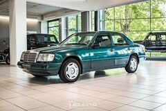 Bild des Angebotes Mercedes-Benz 230 E W124 AUTOMATIK ELEKTR. SCHIEBEDACH ZV ABS