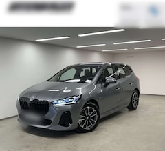 Bild des Angebotes BMW 218 i Active Tourer M Sportpaket DAB LED AHK Shz Parka