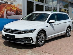 VW Passat Variant GTE
