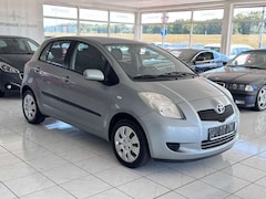 Bild des Angebotes Toyota Yaris 5 Türig+22TKM+1.Hand+MFL+Klima