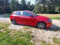 Bild des Angebotes Alfa Romeo Giulietta Giulietta 1.8 TBi 16V TCT Veloce