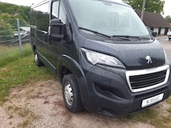 Bild des Angebotes Peugeot Boxer 330 L1H1 Pro BlueHDi 140 Stop