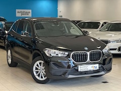 Bild des Angebotes BMW X1 sDrive 18i Navi/Panorama/ParkAssist/Tempomat