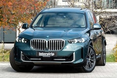 Bild des Angebotes BMW X5 50e LUFTF.PANORAMA.DR.ASS.PRO.H/K.360.AHK.22"