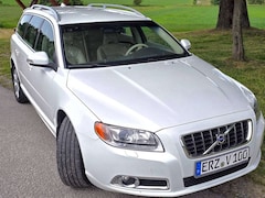 Bild des Angebotes Volvo V70 V70 2.0D Summum