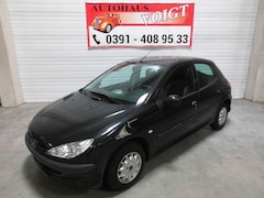 Bild des Angebotes Peugeot 206 Petit Filou