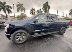 Bild des Angebotes Ford F 150 Lightning Flash gr Batterie im Vorlauf