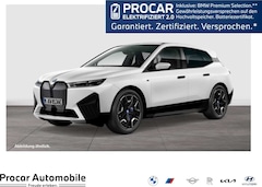 Bild des Angebotes BMW iX M60 M Sport HUD PANO ACC AHK 360°KAM RFK LED