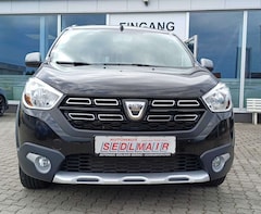 Bild des Angebotes Dacia Lodgy Stepway Blue dCi 115 (7-Sitzer) Euro 6, Navi, Sitz