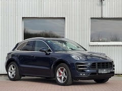 Bild des Angebotes Porsche Macan Turbo Sportabgas Pano Kamera Luft S-Belüft