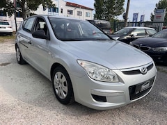 Bild des Angebotes Hyundai i30 1.4 Team 08 Klima el.Fenster Tüv 08/27