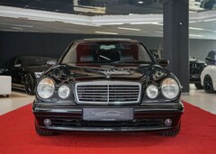 Bild des Angebotes Mercedes-Benz E 50 AMG AMG dt.FZG Xenon Navi Schiebedach Memory
