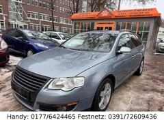 Bild des Angebotes VW Passat Variant 1.8 TSI KLIMAAUTOMATIK/SHZ/PDC/AL