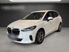 Bild des Angebotes BMW 220 i Active Tourer PremiumPaket NP 43.929,- AHK