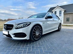 Bild des Angebotes Mercedes-Benz C 43 AMG AMG C 43 4Matic T 9G-TRONIC*Designo*PerfAGA*PANO