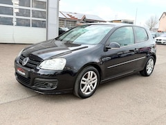 Bild des Angebotes VW Golf 2.0 TDI Tour R Line Optik_Alu_Navi_Sitzhz