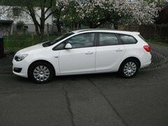 Bild des Angebotes Opel Astra J Sports Tourer Edition