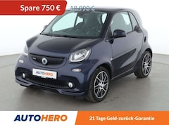 Bild des Angebotes smart forTwo 0.9 Turbo Brabus Aut.*NAVI*CAM*SHZ*JBL*KLIMA*