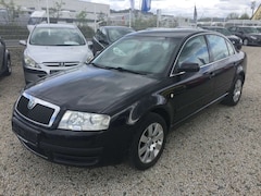 Bild des Angebotes Skoda Superb Elegance,Klima,Temp.,6 Gang!