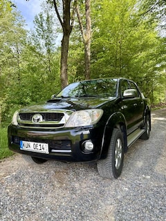 Bild des Angebotes Toyota Hilux 3.0L 171PS - TÜV NEU - Schalter - Tempomat