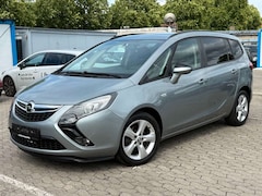 Bild des Angebotes Opel Zafira ZAFIRA 1.4 FAMILY PLUS  7 SITZER / AUTOMATIK /