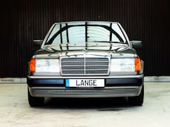 Bild des Angebotes Mercedes-Benz 230 Neuwertiger Mercedes W124 aus Spanien , 1a Zustand