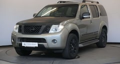 Nissan Pathfinder 3.0 V6 dCi LE 7Sitzer AHK Kamera BOSE