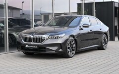 Bild des Angebotes BMW 550 e xDr. *UVP 105.960€*AD.M-FAHRWERK-PROF*MERINO*