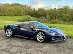 Bild des Angebotes Ferrari 296 GTB Carbon, Lift, Apple CarPlay
