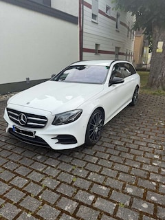 Bild des Angebotes Mercedes-Benz E 350 d 4Matic T 9G-TRONIC AMG Line