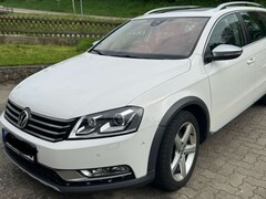 Bild des Angebotes VW Passat Alltrack 2.0 TDI 4Motion DSG BlueMotion Tec