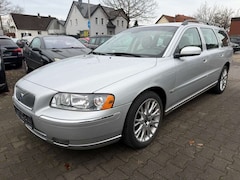 Bild des Angebotes Volvo V70 D5~2Hand~Automatik~Standheizung~Leder~Navi~Tempoma