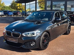 Bild des Angebotes BMW 120 i M Sport+Navi+S-Dach+PDC+CarPlay+DTC