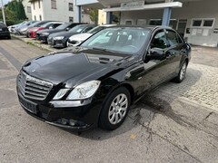Bild des Angebotes Mercedes-Benz E 220 E 220 CDI Limousine BlueEfficiency 2.Hand Navigati
