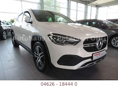Bild des Angebotes Mercedes-Benz GLA 200 d*8G DCT*LED*AHK*SHZ*Klimaauto*Distronic