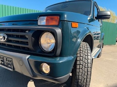 Lada Niva URBAN /KLIMA, STANDHEIZ. el. FH, AHK, GARANTIE