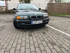 Bild des Angebotes BMW 318 318i