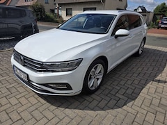 Bild des Angebotes VW Passat Variant Elegance 4Motion